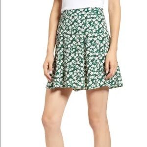 reformation cilantro flounce skirt - size medium